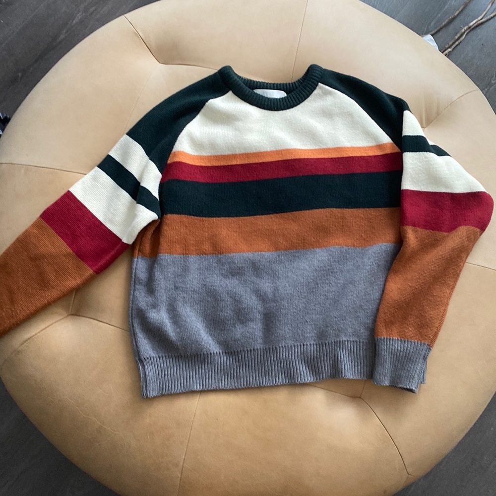 Urago Korean Crewneck sweater